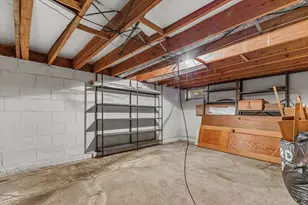 11825 W Elmhurst Pkwy, Wauwatosa, WI 53226 - Photo 29