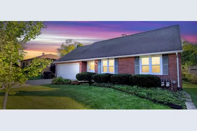 9715 W Wisconsin Ave, Wauwatosa, WI 53226 - Photo 1