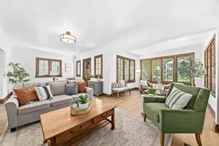 6816 Cedar St, Wauwatosa, WI 53213 - Photo 5