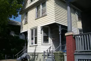 1734 N Arlington Pl, Milwaukee, WI 53202 - Photo 1