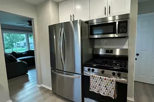 4454 S 1st St, Milwaukee, WI 53207 - Photo 9