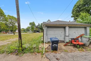 2910 N 17th St, Milwaukee, WI 53206 - Photo 27