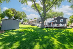 10336 W Park Ridge Ave, Wauwatosa, WI 53222 - Photo 5