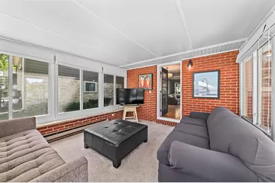 10336 W Park Ridge Ave, Wauwatosa, WI 53222 - Photo 19