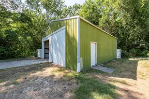 895 School St, Salem Lakes, WI 53170 - Photo 35