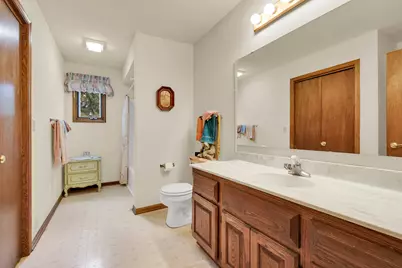 6497  Sky Ct, West Bend, WI 53095 - Photo 11