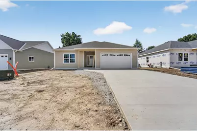 5323  Emstan Hills Rd, Racine, WI 53406 - Photo 1
