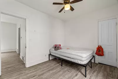 3221 N 20th St #3221 A, Milwaukee, WI 53206 - Photo 11
