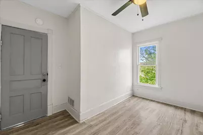 3221 N 20th St #3221 A, Milwaukee, WI 53206 - Photo 25
