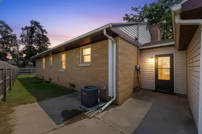 2012  34th St, Two Rivers, WI 54241 - Photo 43