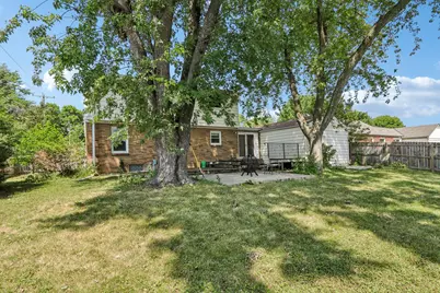 9035 W Morgan Ave, Milwaukee, WI 53228 - Photo 31