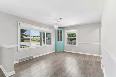 9035 W Morgan Ave, Milwaukee, WI 53228 - Photo 5