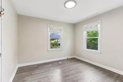 9035 W Morgan Ave, Milwaukee, WI 53228 - Photo 13