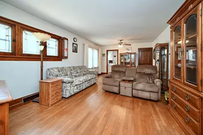 1217  East Ave, La Crosse, WI 54601 - Photo 3