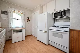 1217 East Ave, La Crosse, WI 54601 - Photo 7
