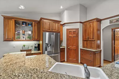 11221 W Drake Ln, Franklin, WI 53132 - Photo 49