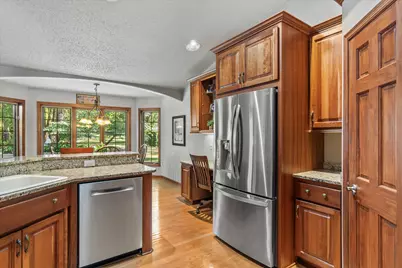 11221 W Drake Ln, Franklin, WI 53132 - Photo 47