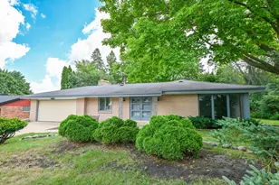 3660 S Joseph Rd, New Berlin, WI 53151 - Photo 29
