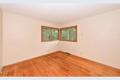 3660 S Joseph Rd, New Berlin, WI 53151 - Photo 17