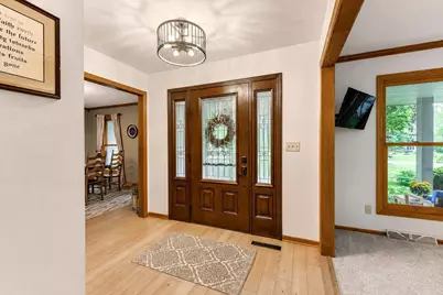 952  Greenway Ter, Hartland, WI 53029 - Photo 9