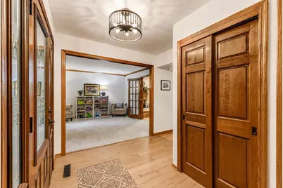 952  Greenway Ter, Hartland, WI 53029 - Photo 7