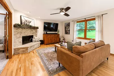 952  Greenway Ter, Hartland, WI 53029 - Photo 13