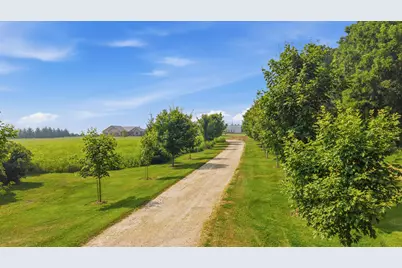W11020  Center Rd, Rosendale, WI 54971 - Photo 57
