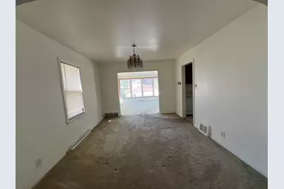 6402 W Girard Ave, Milwaukee, WI 53210 - Photo 9