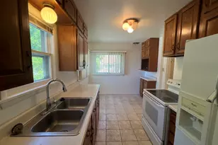 6402 W Girard Ave, Milwaukee, WI 53210 - Photo 13