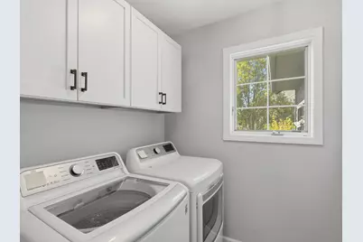 W126N6432  Willow Ct, Menomonee Falls, WI 53051 - Photo 21