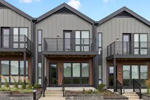 9378 S Alder Pl, Oak Creek, WI 53154 - Photo 17