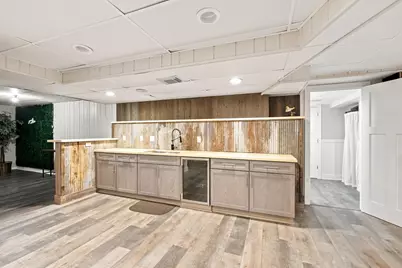 10400 W Pallottine Dr, Greenfield, WI 53228 - Photo 21
