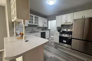 4015 Washington Rd, Kenosha, WI 53144 - Photo 5