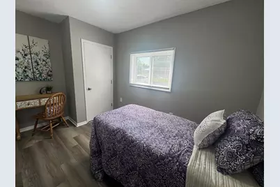 4015  Washington Rd, Kenosha, WI 53144 - Photo 11