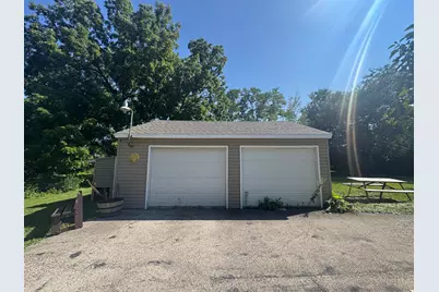 4015  Washington Rd, Kenosha, WI 53144 - Photo 27