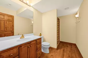 17155 Vanderbilt St, Brookfield, WI 53005 - Photo 33
