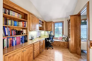 17155 Vanderbilt St, Brookfield, WI 53005 - Photo 19