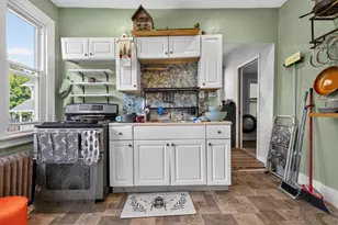 1450 N Humboldt Ave, Milwaukee, WI 53202 - Photo 9