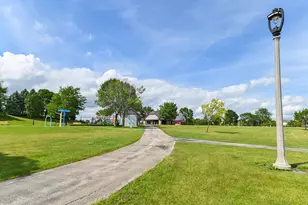 W151N10742 Preserve Pkwy, Germantown, WI 53022 - Photo 41