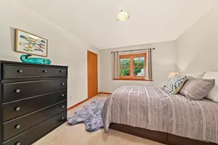 W151N10742 Preserve Pkwy, Germantown, WI 53022 - Photo 17