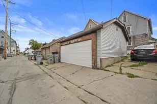 1225 S 35th St, Milwaukee, WI 53215 - Photo 3