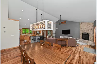 2635  Sunset Rd, Port Washington, WI 53074 - Photo 5