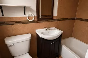 2143 Clark St, Racine, WI 53403 - Photo 9