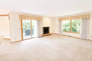 5915 Taylor Ave, Racine, WI 53403 - Photo 5