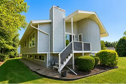 5915  Taylor Ave #1, Racine, WI 53403 - Photo 3