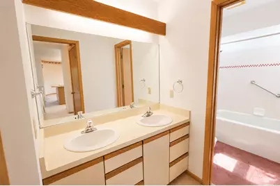 5915  Taylor Ave #1, Racine, WI 53403 - Photo 33