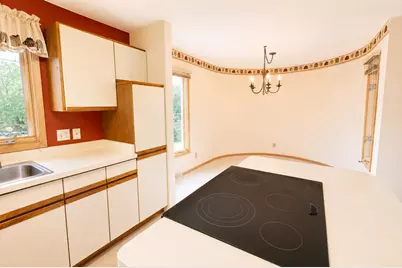 5915  Taylor Ave #1, Racine, WI 53403 - Photo 9