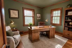 6789 N Elm Tree Rd, Glendale, WI 53217 - Photo 21