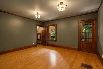 6789 N Elm Tree Rd, Glendale, WI 53217 - Photo 13