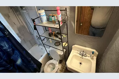 4572 N 37th St, Milwaukee, WI 53209 - Photo 7